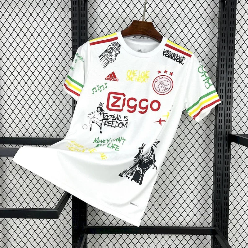 Maillot Ajax Amsterdam Bob Marley 2025/2026 vue de face