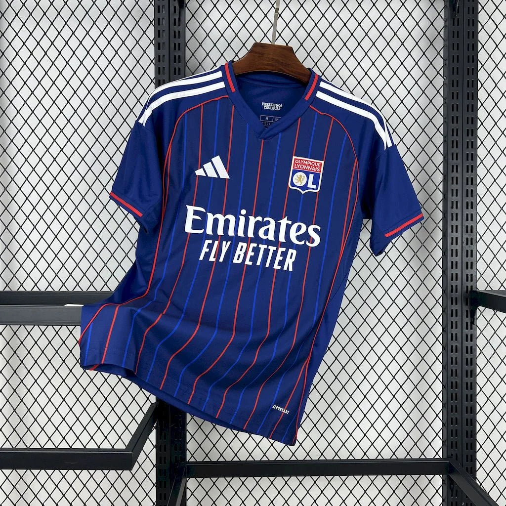 Maillot Olympique Lyonnais Extérieur 2025/2026 vue de face