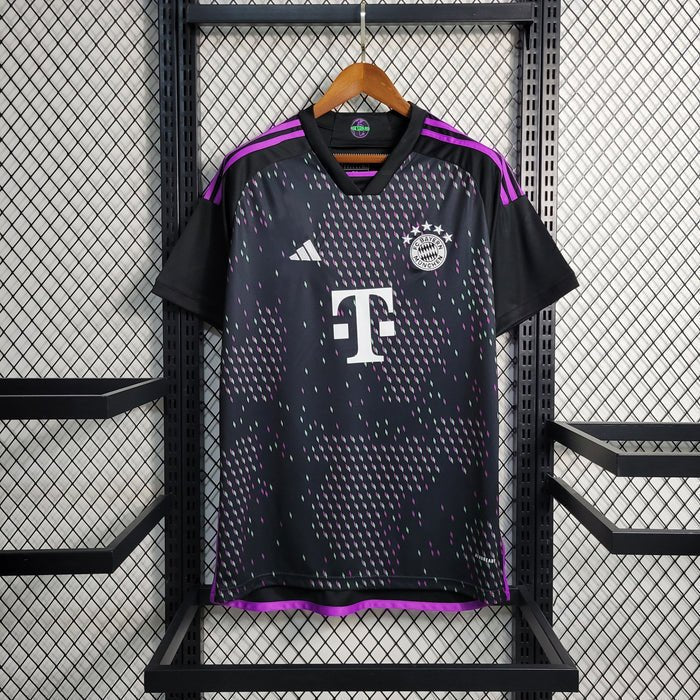 バイエルン・ミュンヘン 2023/2024 アウェイユニフォーム | MaillotLand