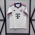 Maillot Bayern Munich Extérieur 2026/2027 vue de face