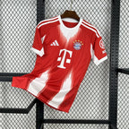 Maillot Bayern Munich Domicile 2025/2026 vue de face
