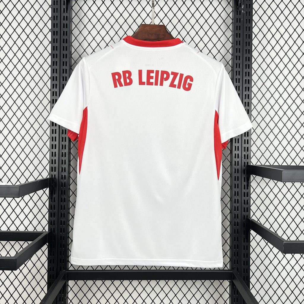 Maillot RB Leipzig Domicile 2026/2027 vue arrière sur fond grillagé
