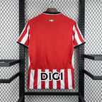 Maillot Athletic Bilbao Domicile 2026/2027 vue arrière sur fond grillagé